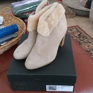ADORABLE BRAND NEW ANTHROPOLOGIE STRENA BOOTS
